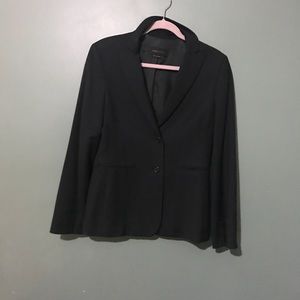 Ladies Bcbg Max Azria gently worn blazer
